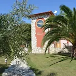 Apartamento Petros Italos Néos Marmarás