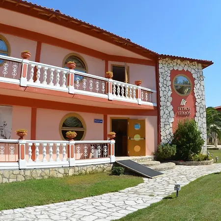 Apartment Petros Italos Neos Marmaras